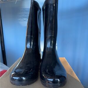 UGG rain boot Shayne mid height